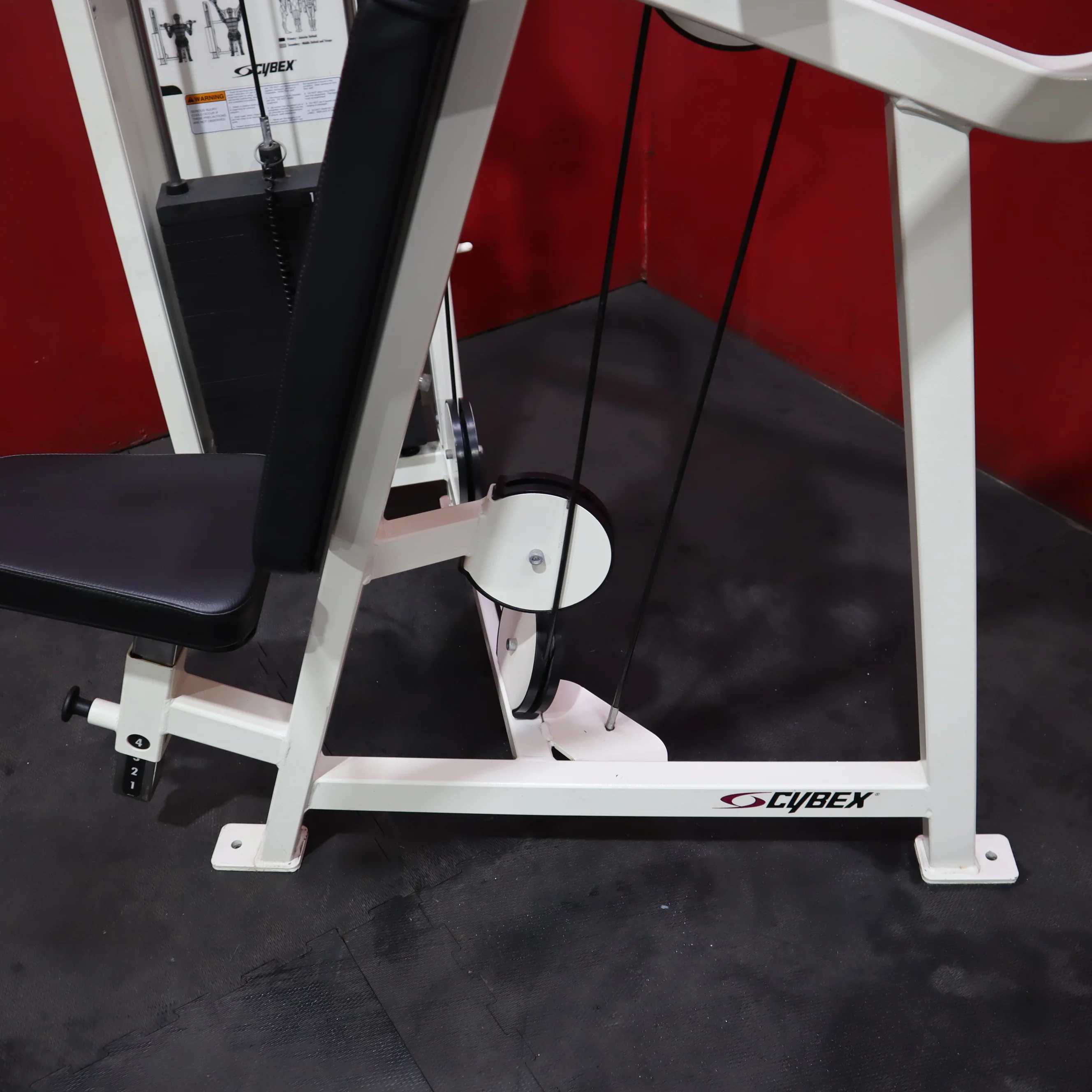 Cybex VR2 Overhead Press (Remanufactured) - Image 7