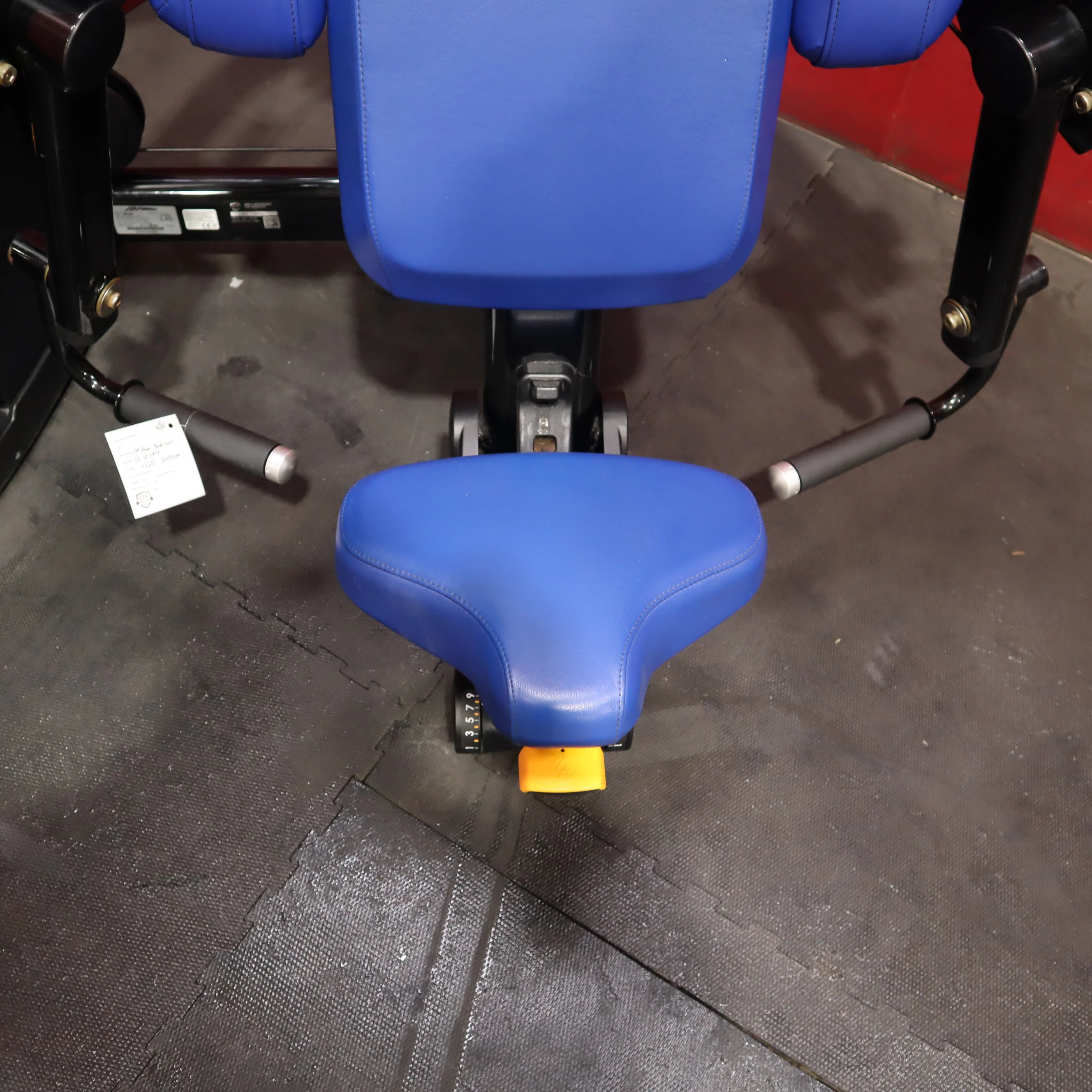 Life Fitness Insignia Series Bicep Curl (Remanufactured) - Image 3