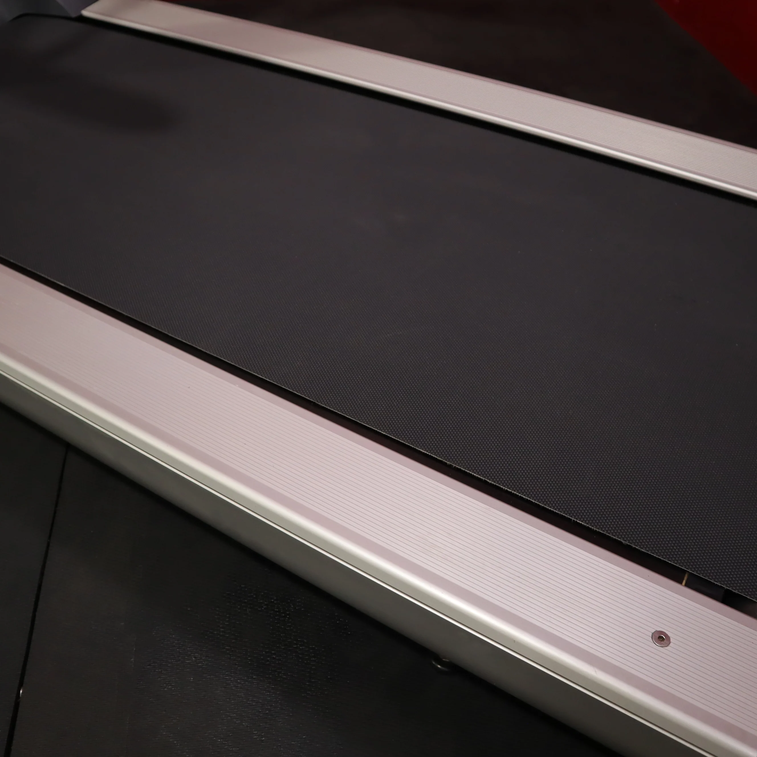 Precor 932i Treadmill (Remanufactured) - Image 5