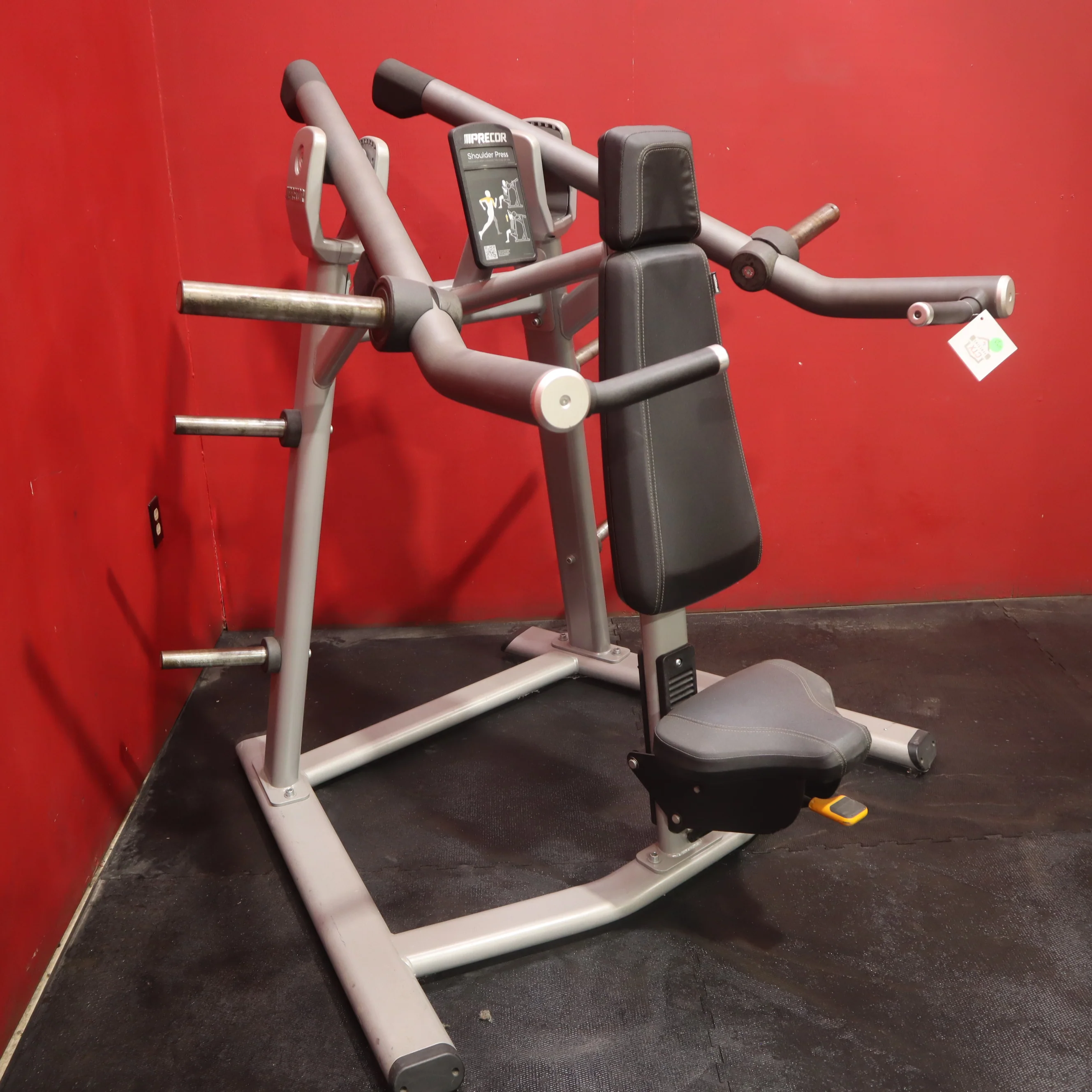Precor Discovery Series Plate Loaded Shoulder Press (Remanufactured) - Image 2