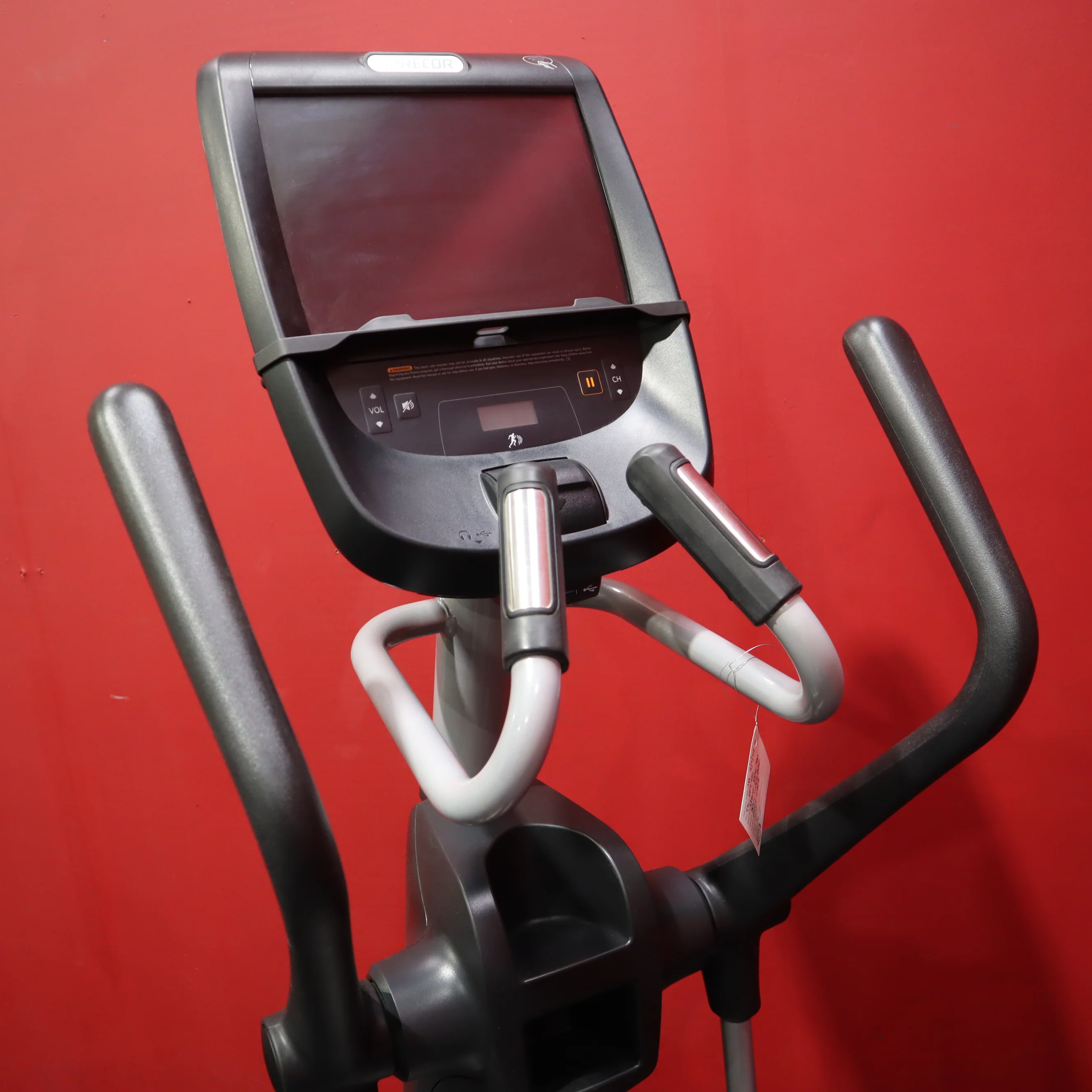 Precor EFX 781 Elliptical Trainer w/ P82 Display (Remanufactured) - Image 3