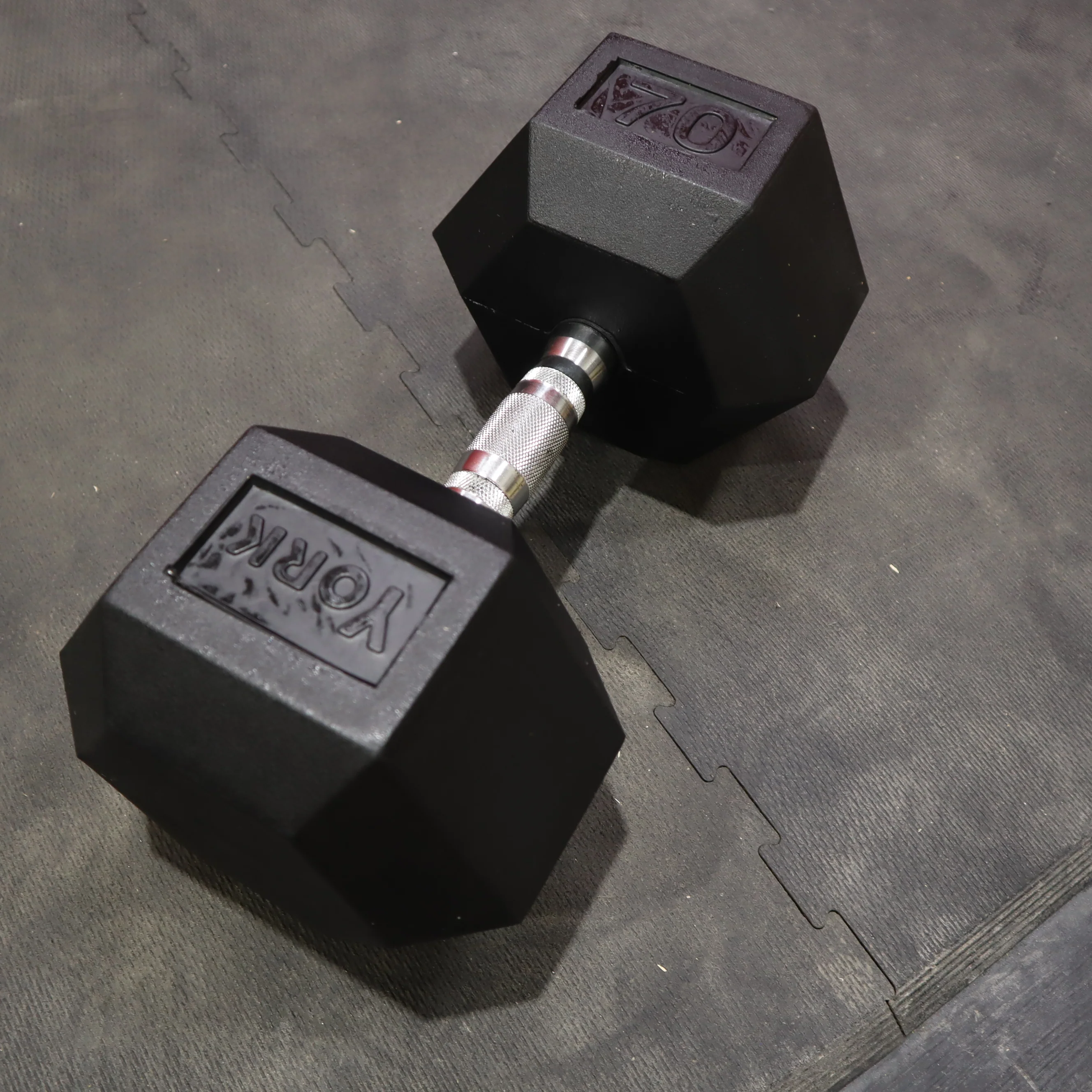 York Pro-Hex Rubber Dumbbells - Image 15